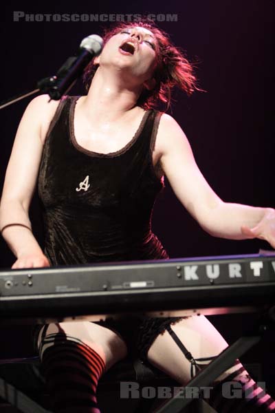 THE DRESDEN DOLLS - 2006-05-18 - PARIS - Le Bataclan - 